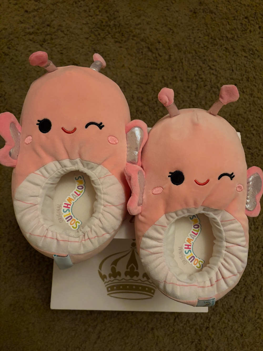 EUC! Squishmallows Pink Plush Kids Slippers with Embroidered Character 🩷